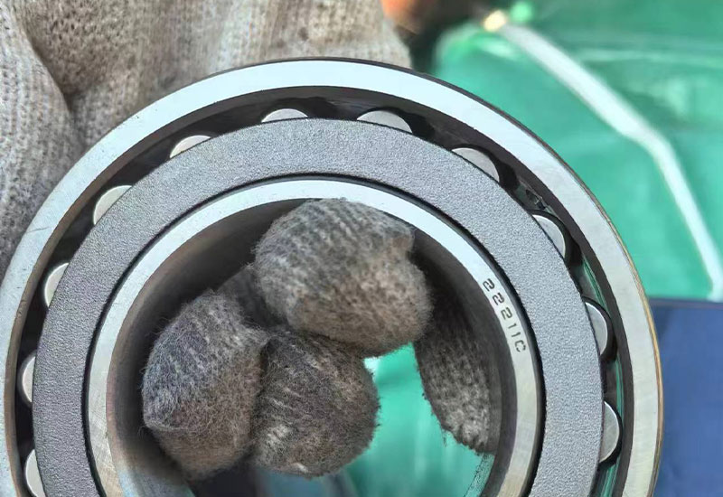 Countermeasures and solutions for crack damage of groove ball bearings
